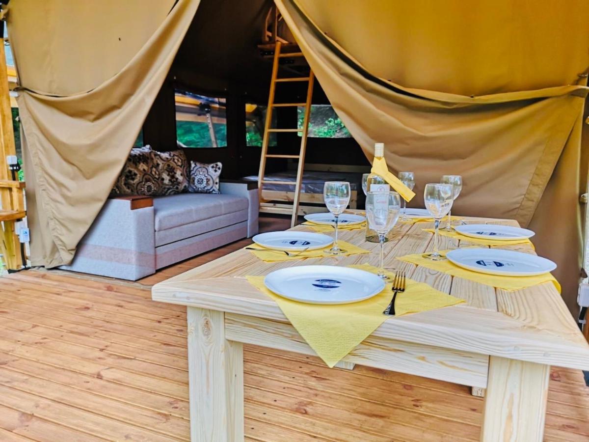 Глемпінг Шатро Hotel Ul'yaniki Екстериор снимка
