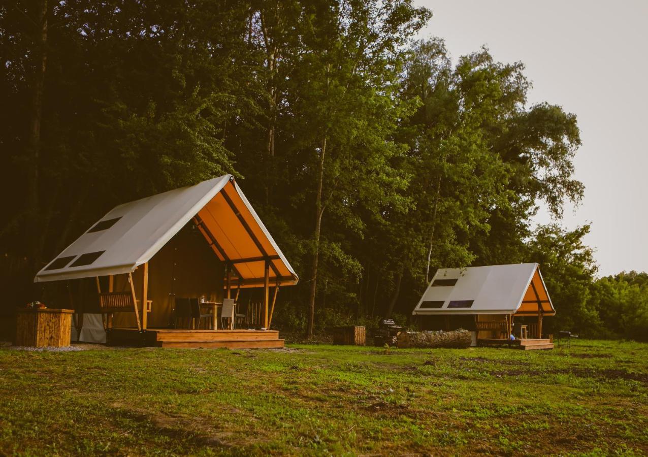 Глемпінг Шатро Hotel Ul'yaniki Екстериор снимка
