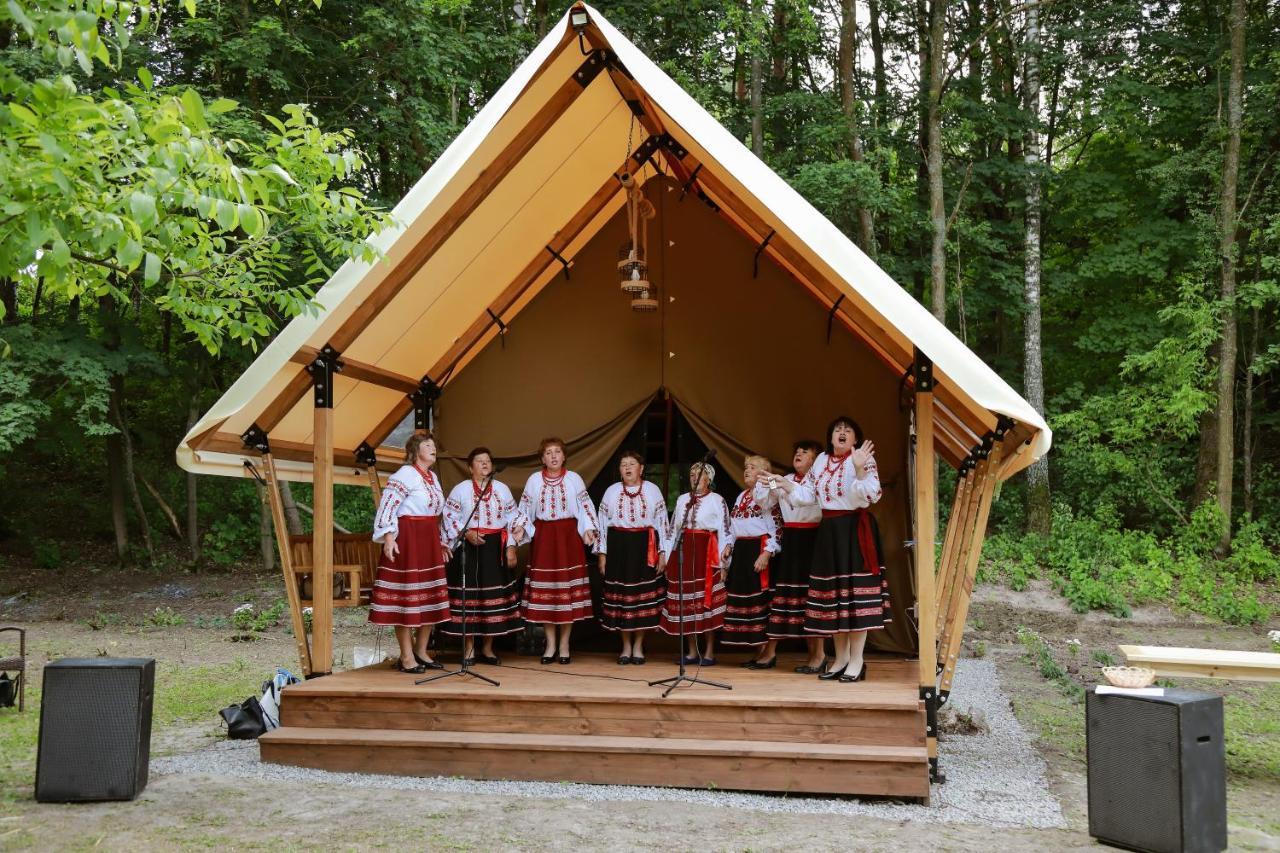Глемпінг Шатро Hotel Ul'yaniki Екстериор снимка